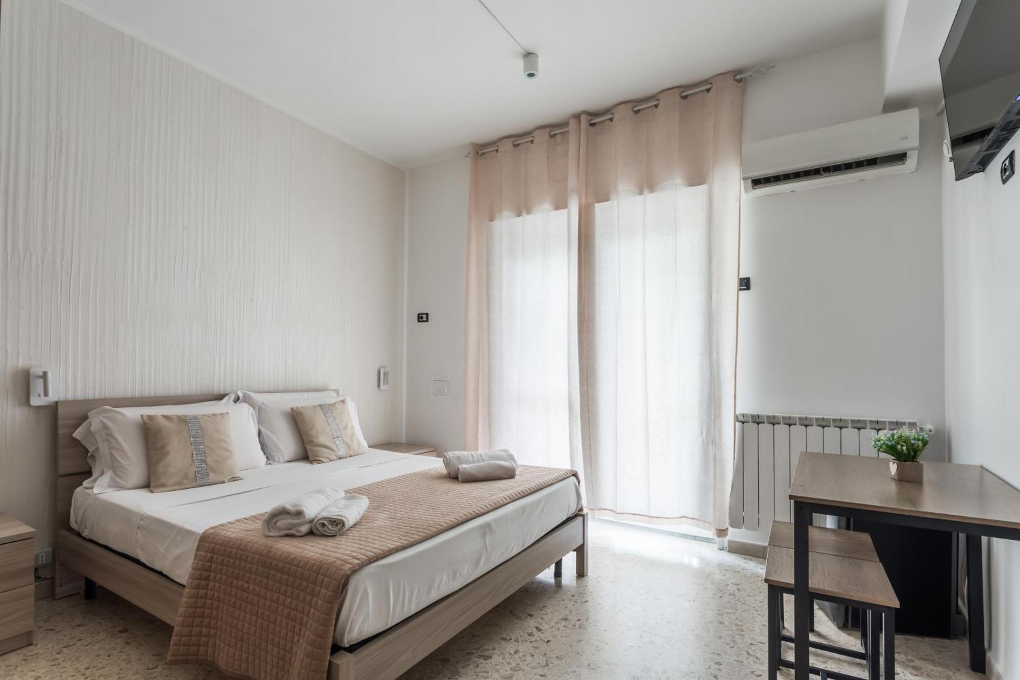 Napoli Fly Guest House 290 Eksteriør bilde