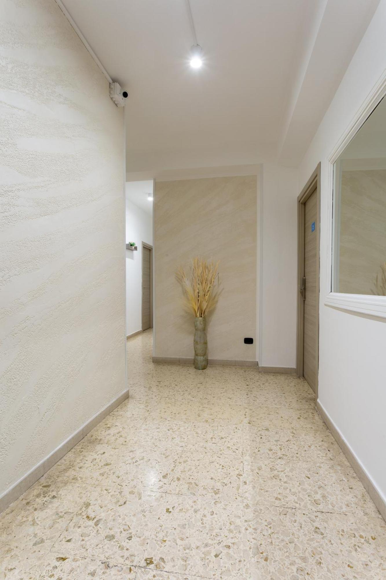 Napoli Fly Guest House 290 Eksteriør bilde